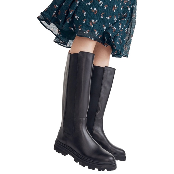 Madewell The Poppy Tall Lugsole Boot with Extended Calf Size:7.5Color:True Black - Picture 4 of 16